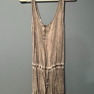 Cloth and Stone Green Wash Romper Size M Cut out back